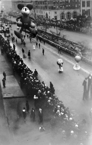 Macy's Parade, 1929.  Photo courtesy William J. Crawford.